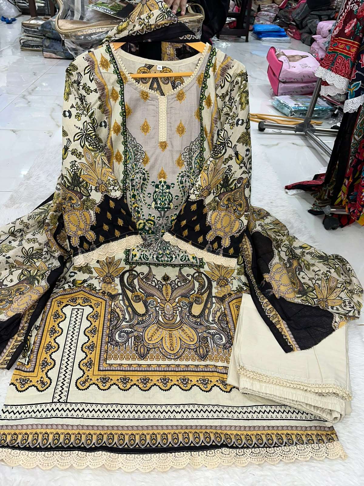 READY MADE HEAVY COTTON LUXURY COLLECTION VOL - 65 BY RTW